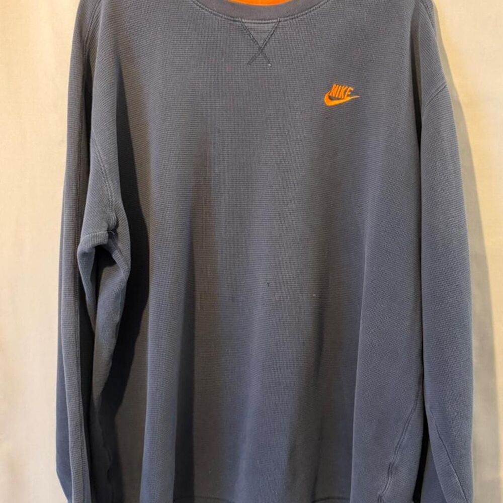 Vintage Y2K Nike navy & orange cotton crewneck